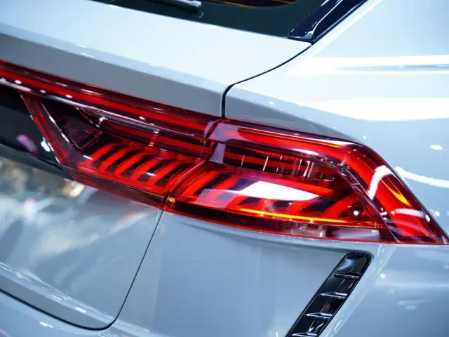 Audi RS Q8 — Фото автомобиля 27