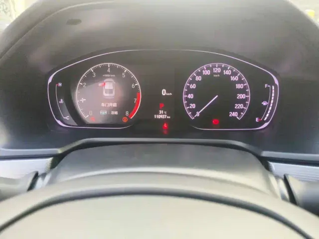 Honda Accord — Фото автомобиля 4