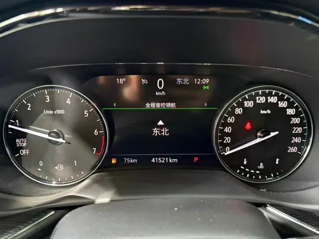 Buick Envision Plus — Фото автомобиля 12