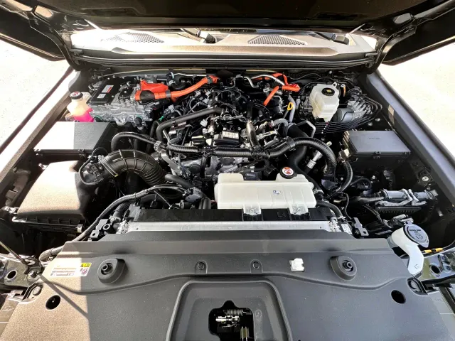 Toyota Prado 2025 2.4T All-round TX Edition 5-seater — Фото автомобиля 15