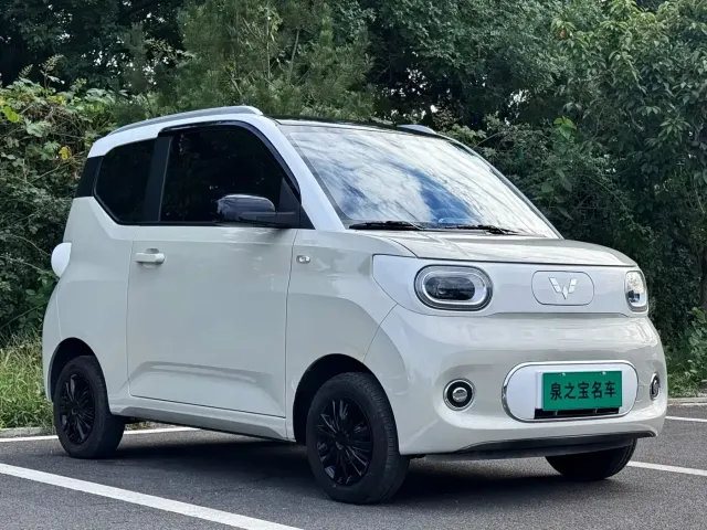 Wuling Hongguang Mini EV — Фото автомобиля 3