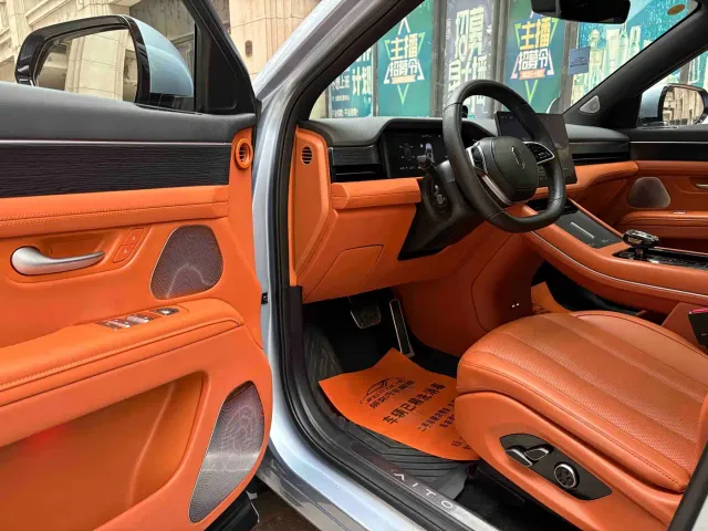 Aito M7 — Фото автомобиля 9