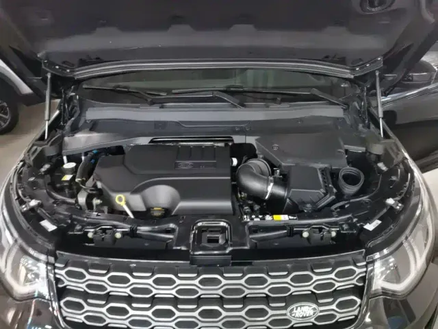 Land Rover Discovery Sport — Фото автомобиля 19