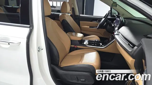 Kia Carnival 4th Gen — Фото автомобиля 16
