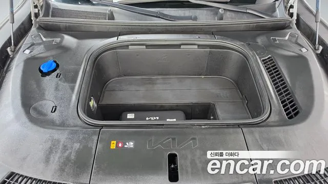 Kia EV9 — Фото автомобиля 6