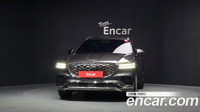 Genesis GV70 2.5T Бензин AWD — Фото автомобиля 3