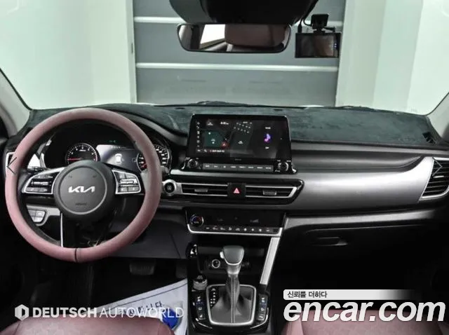 Kia Seltos — Фото автомобиля 7