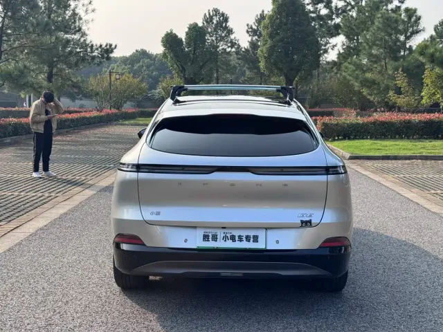 Xpeng G6 — Фото автомобиля 6