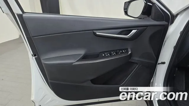 Kia EV6 — Фото автомобиля 13