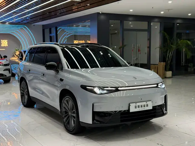 Leapmotor Leapmotor C16 2026 Model Year EV 630 LiDAR Premium Edition 6-Seater — Фото автомобиля 3