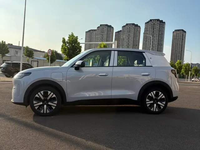 Leapmotor A10 — Фото автомобиля 4