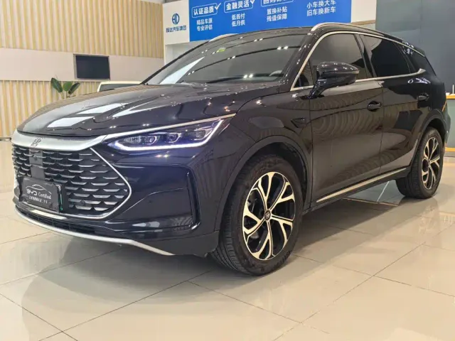 Фотография автомобиля — BYD Tang