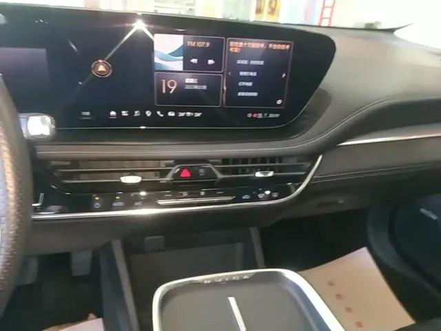 Buick LaCrosse — Фото автомобиля 8