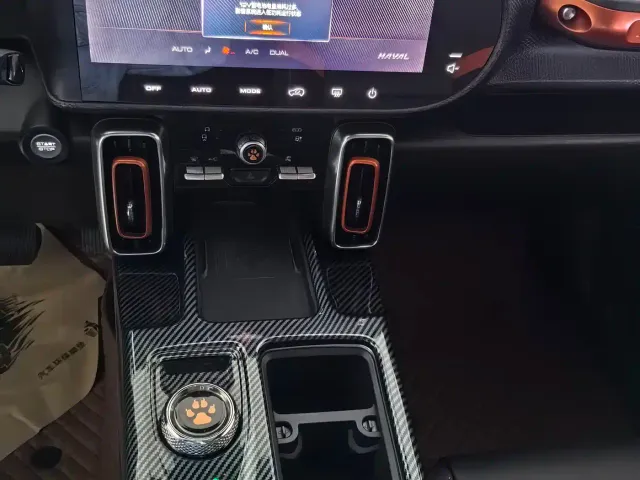 Haval Big Dog — Фото автомобиля 10
