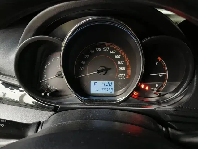 Toyota YARiS L Zhi Xuan — Фото автомобиля 4