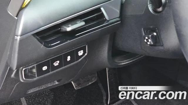 Kia K8 K8 (New) Hybrid — Фото автомобиля 14