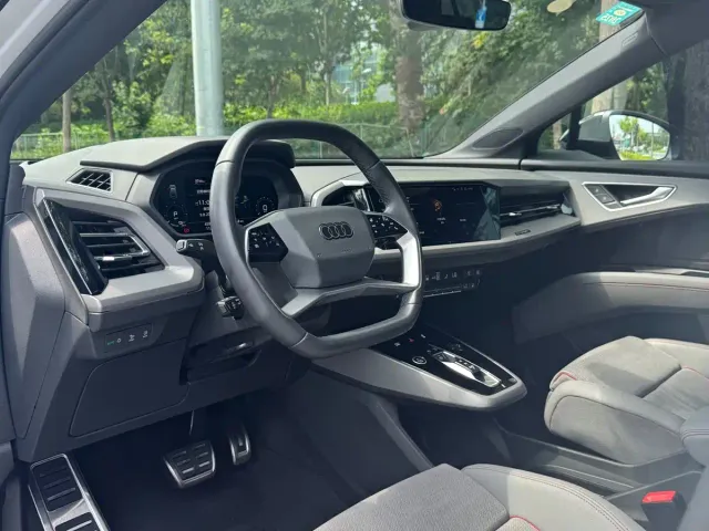 Audi Q5 e-tron — Фото автомобиля 9