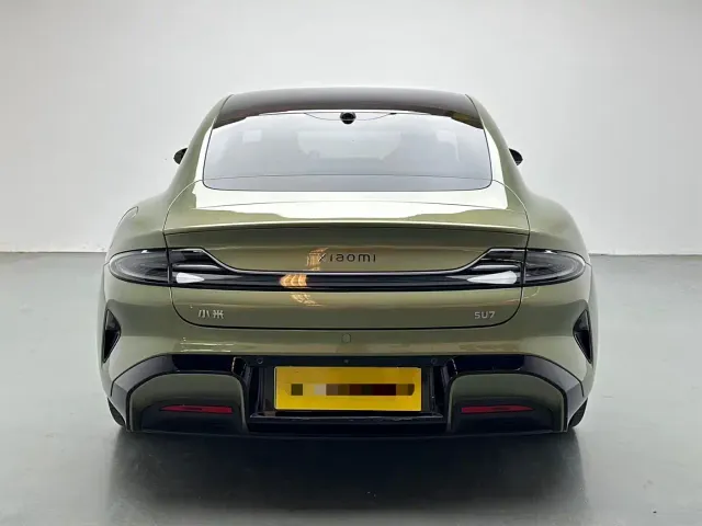 Xiaomi SU7 — Фото автомобиля 8