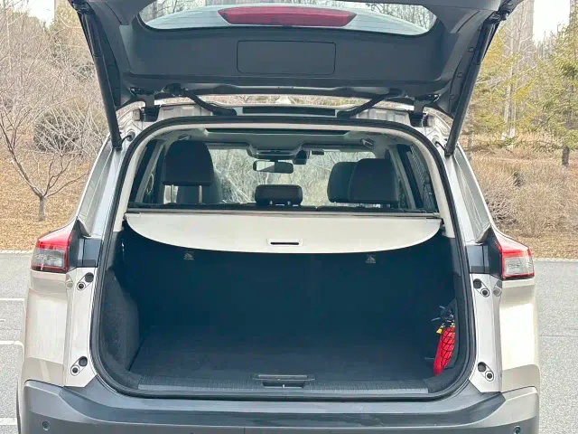 Nissan X-Trail — Фото автомобиля 7