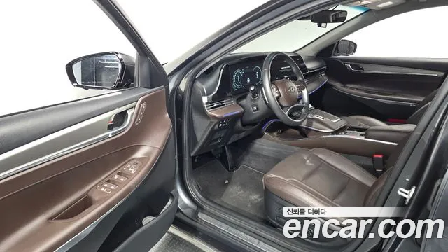 Hyundai Grandeur Grandeur (New) Hybrid — Фото автомобиля 15