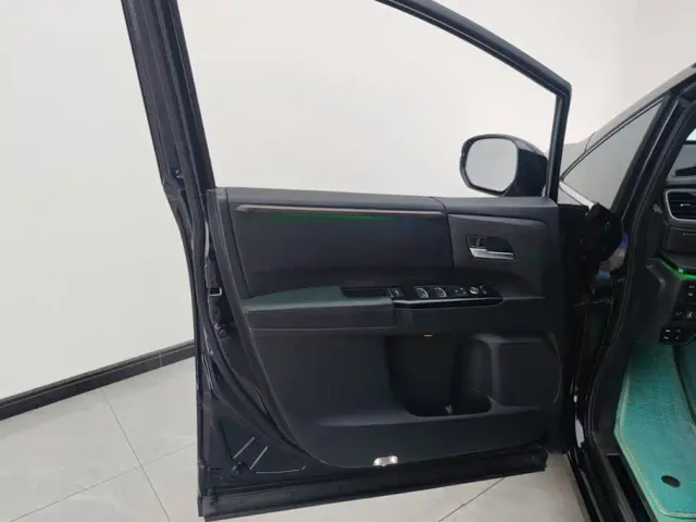 Honda Odyssey — Фото автомобиля 7
