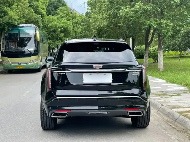 Cadillac XT5 — Фото автомобиля 6