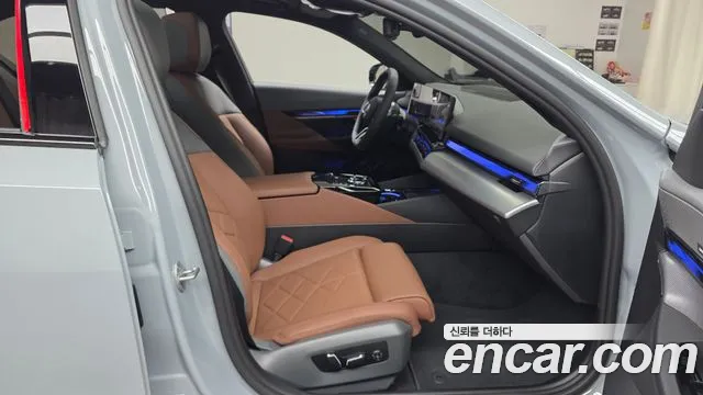 BMW 5-Series 5 серия (G60) 530i xDrive M Sport — Фото автомобиля 10