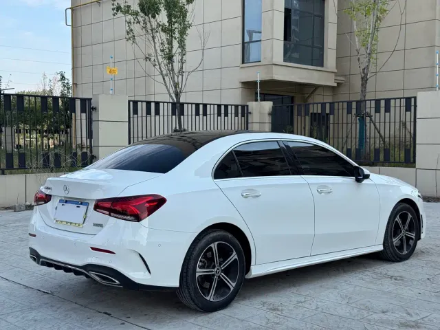 Mercedes-Benz A-Class — Фото автомобиля 13