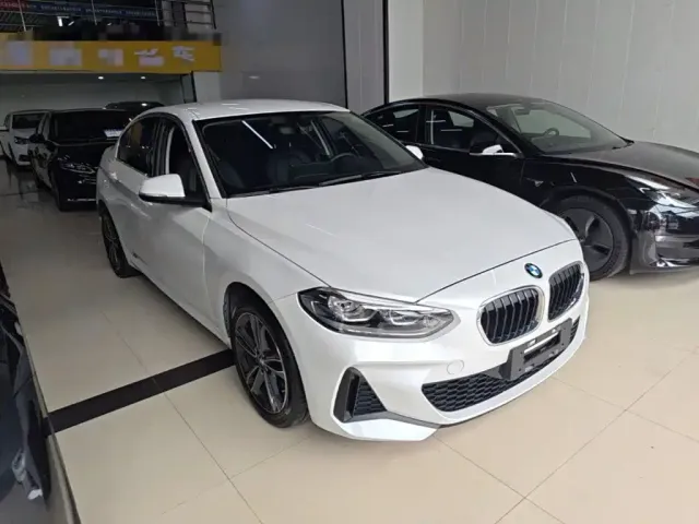 BMW 1 Series — Фото автомобиля 3