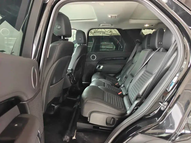 Land Rover Discovery — Фото автомобиля 8