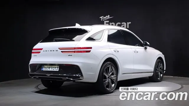 Genesis GV70 — Фото автомобиля 2
