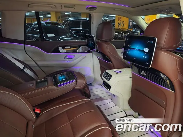 Mercedes-Benz GLS-Class — Фото автомобиля 16