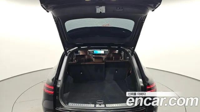Genesis GV70 2.5T Бензин AWD — Фото автомобиля 25