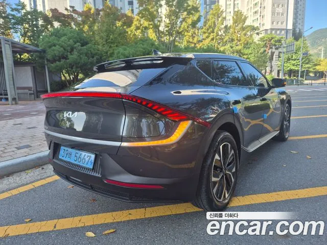 Kia EV6 — Фото автомобиля 4
