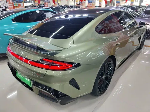 Xiaomi SU7 — Фото автомобиля 6