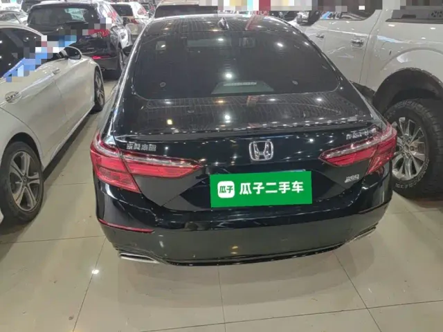 Honda Inspire — Фото автомобиля 5