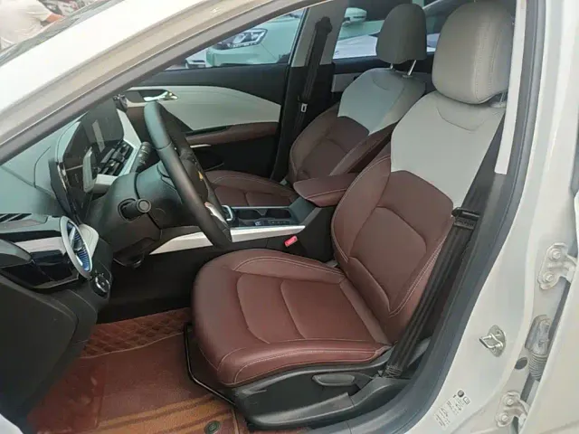 Chevrolet Monza — Фото автомобиля 14