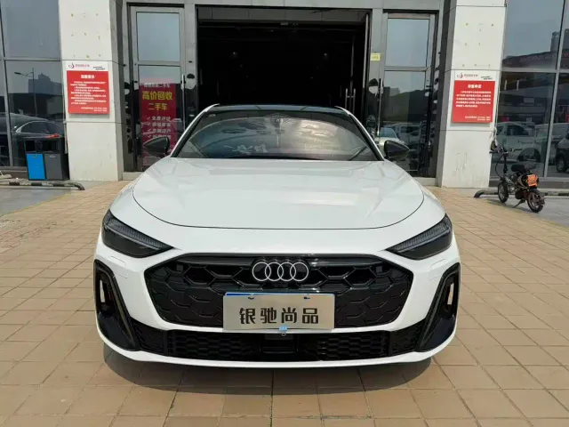 Audi A5L — Фото автомобиля 2