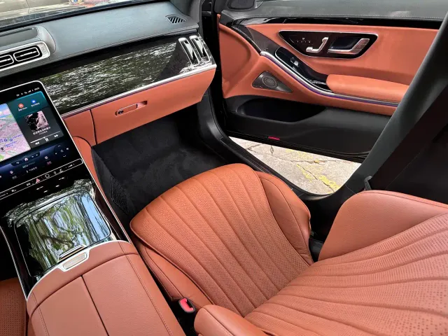 Mercedes-Benz S-Class — Фото автомобиля 12