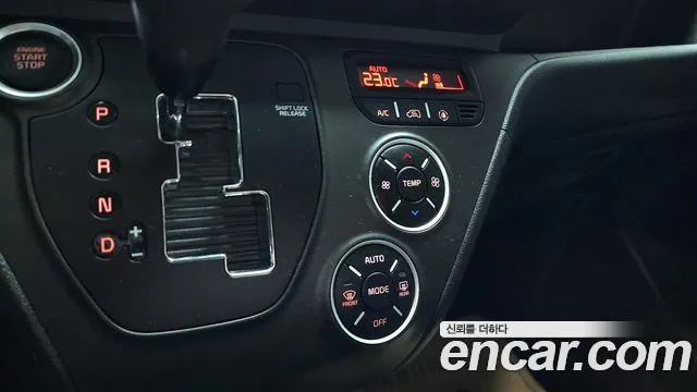 Kia RAY Новый Kia Ray Signature — Фото автомобиля 16
