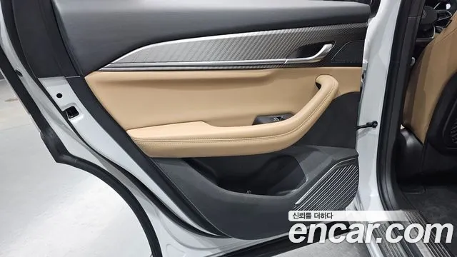 Renault-KoreaSamsung Grand Koleos Grand Koleos — Фото автомобиля 25