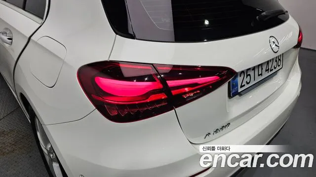 Mercedes-Benz A-Class — Фото автомобиля 23