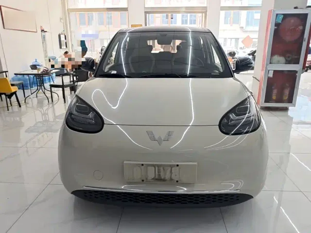 Wuling Bingo — Фото автомобиля 2