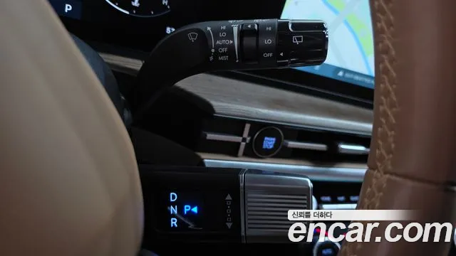 Hyundai Santa Fe MX5 — Фото автомобиля 12