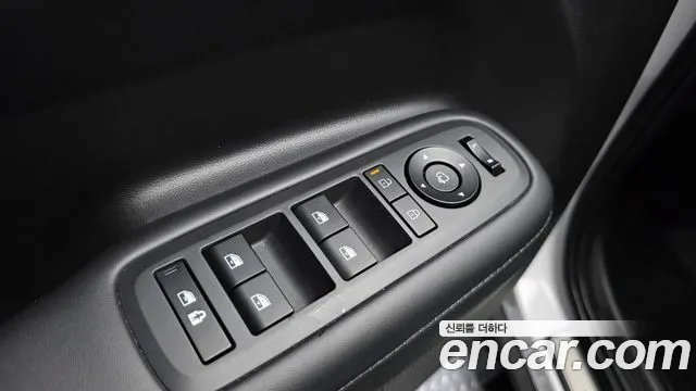 Hyundai Santafe Santa Fe (MX5) Бензин 2.5T 2WD — Фото автомобиля 27