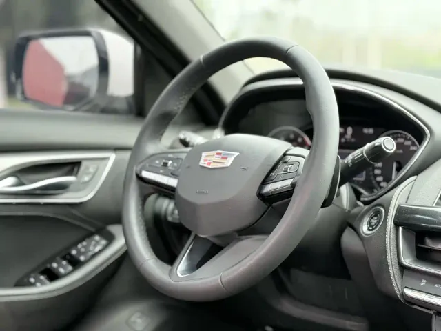 Cadillac CT5 — Фото автомобиля 11