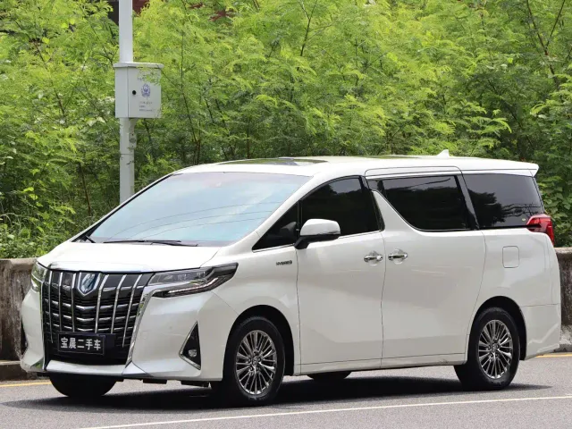 Фотография автомобиля — Toyota Alphard