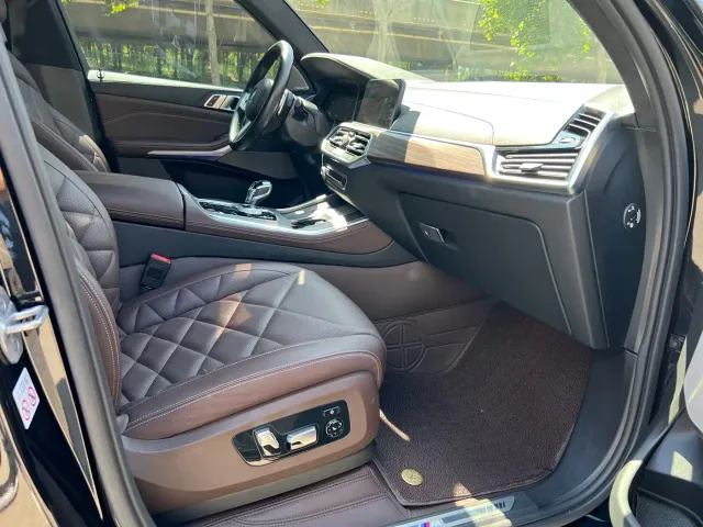 BMW X5 — Фото автомобиля 15