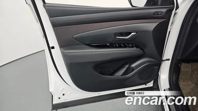 Hyundai Tucson Новый Tucson (NX4) Бензин 1.6 турбо 2WD — Фото автомобиля 21