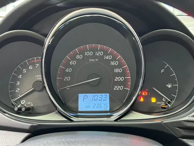 Toyota Vios — Фото автомобиля 15
